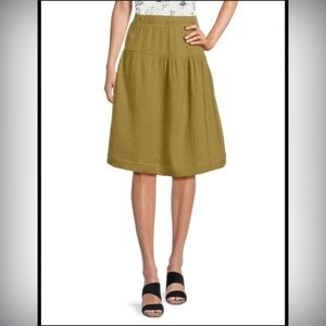 Chelsea & Theodore A-Line Skirt in Olive